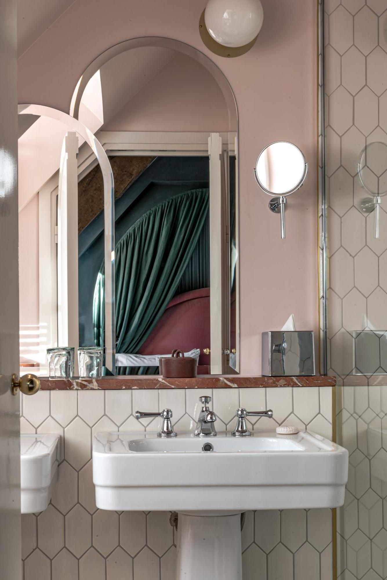 Hotel Grands Boulevards Experimental Paris